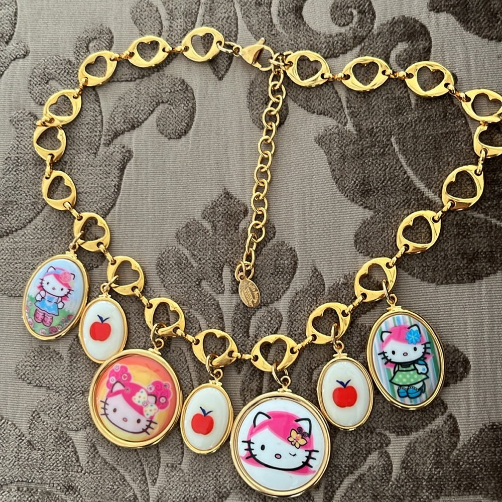 Tarina Tarantino Pink Head Three Apples Necklace 🍎